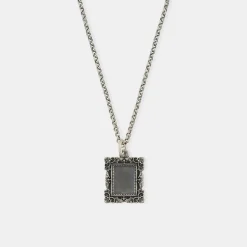Silver Frame Necklace