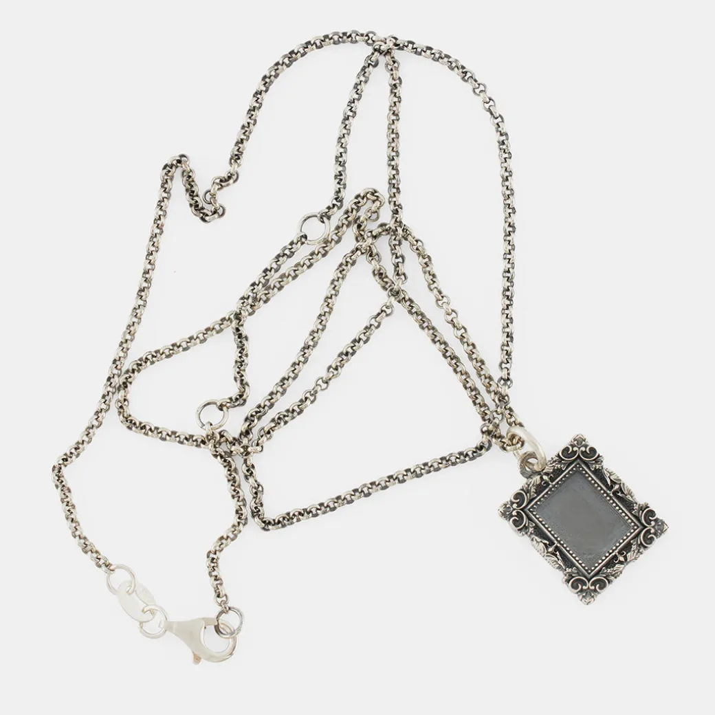Silver Frame Necklace