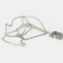Silver Frame Necklace