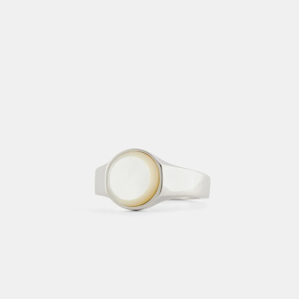 Silver Round Mother Of Pearl Ring